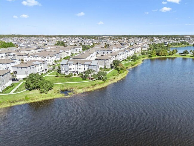 Building Photo - 12620 Willstatter Ave