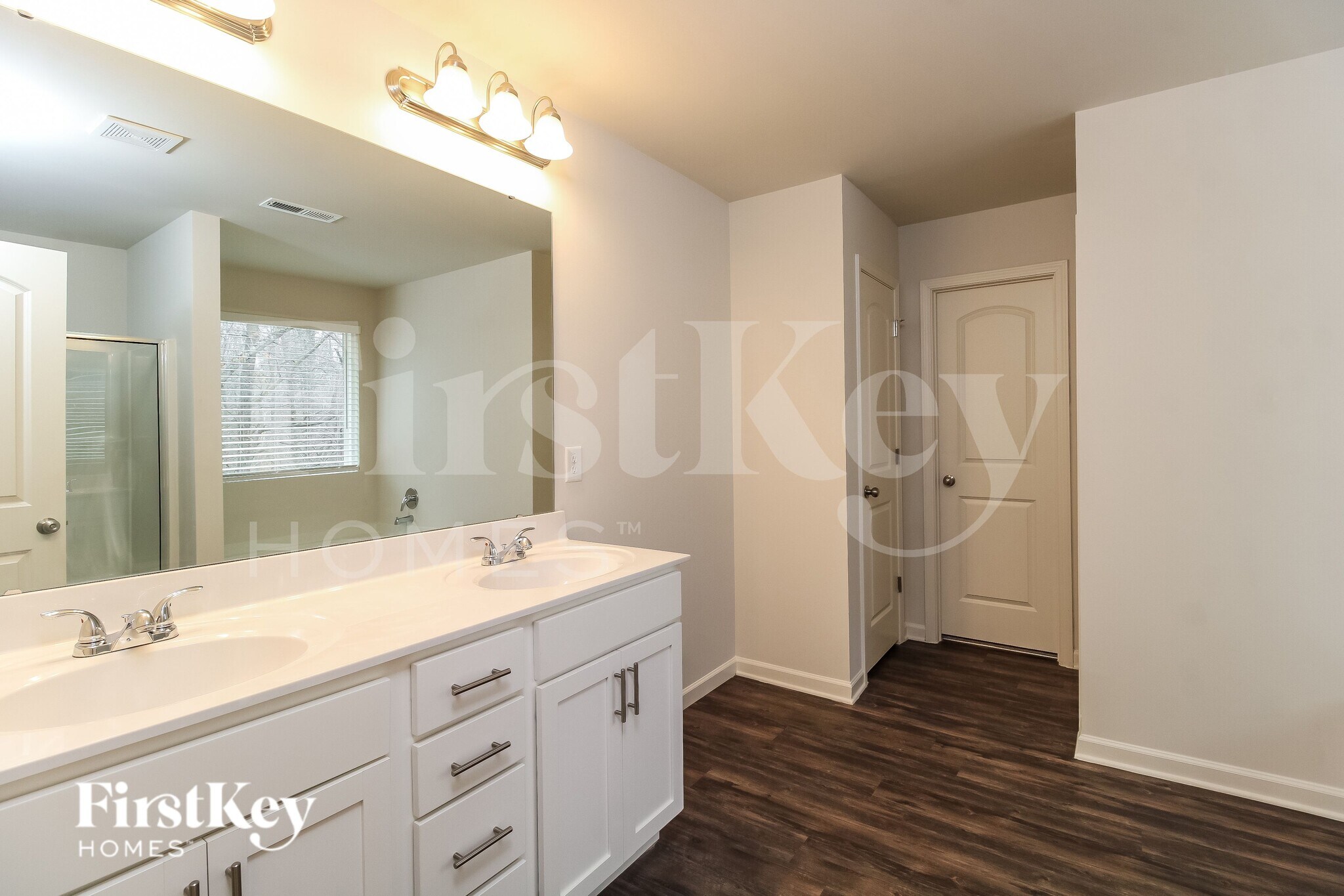 Building Photo - 1618 Dodson St