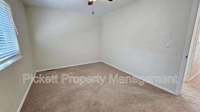 Building Photo - 770 Tufts Ave E