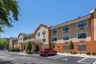 Building Photo - Furnished Studio-Jacksonville - Riverwalk - Convention Center