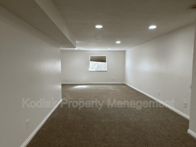 Building Photo - 3138 Aubrey Dee Cir