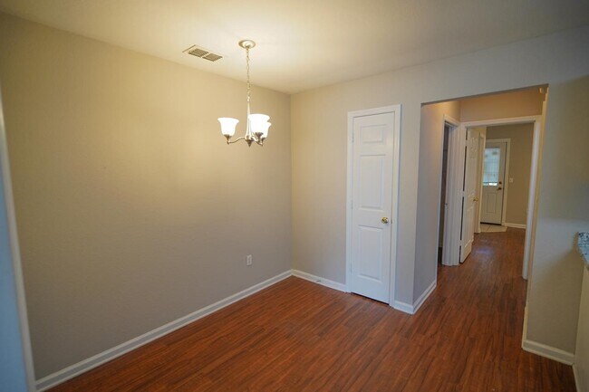 Building Photo - 2788 Westbrook Ct