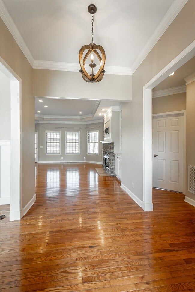 Building Photo - 8517 Horseshoe Bend Ln
