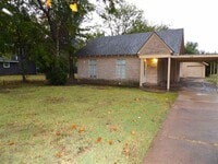 Building Photo - 716 NW Ferris Ave