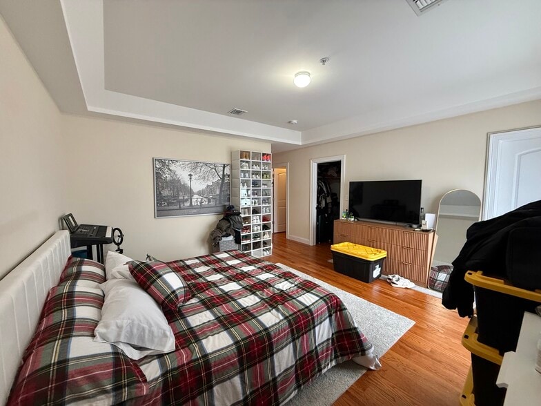 Building Photo - 313 Frank E Rodgers Blvd N