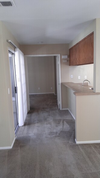 Hallway - 112 Malvern Ave