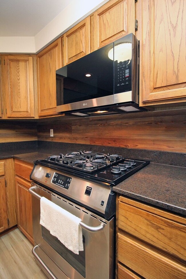 Building Photo - 13360 SW Gallop Ct