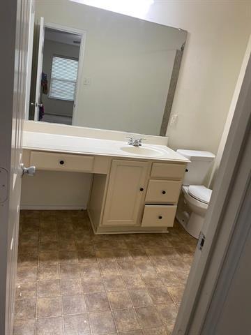 Building Photo - 1861 Sheffield Pl