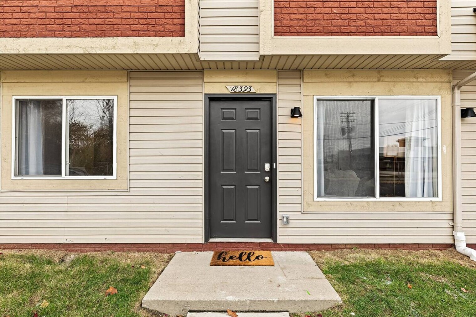 Building Photo - 27850 Gratiot Ave