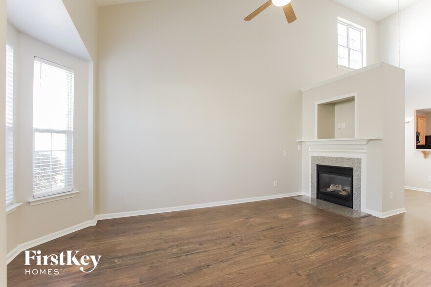 Building Photo - 16840 Kettlewell Ln