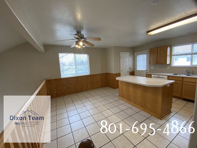 Building Photo - 4723 S 3700 W