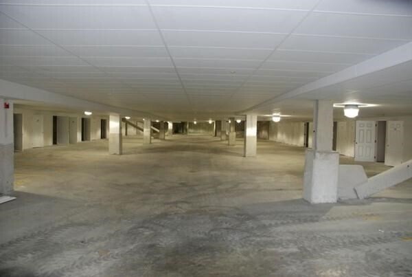 Building Photo - 120 Wyllis Ave