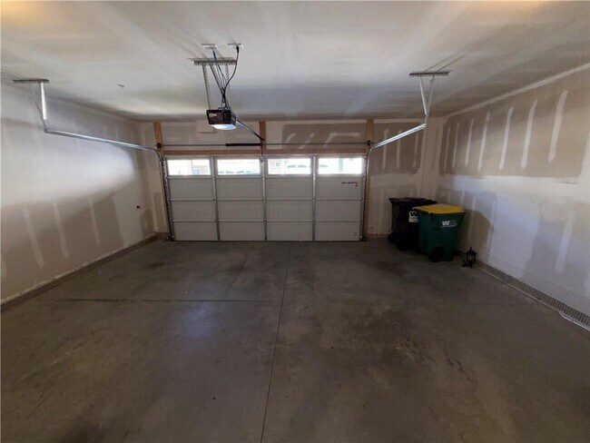 Building Photo - 361 Watson Ave