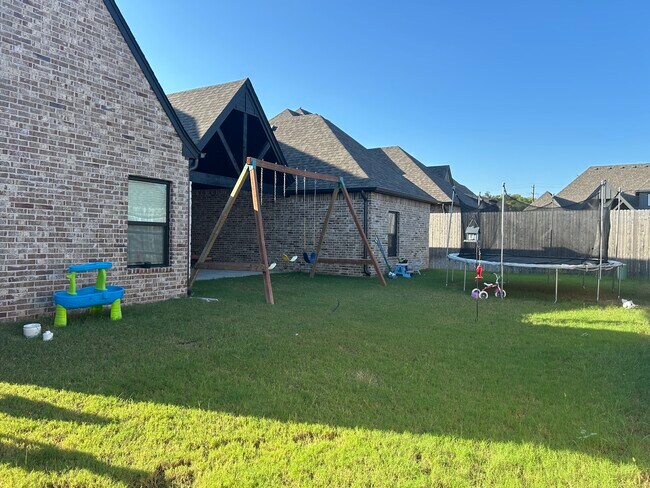 Building Photo - 4207 S 167th E Ave