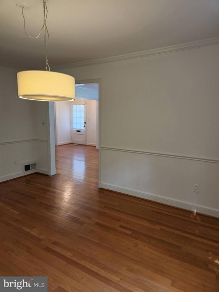 Building Photo - 3916 48th St NW