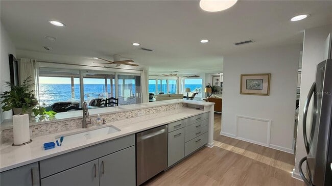 Building Photo - 2709 Casey Key Rd