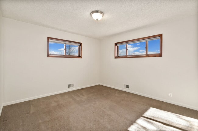 Building Photo - 7048 Lipan St