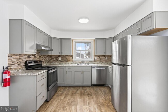 Building Photo - 202 Manahawkin Trail
