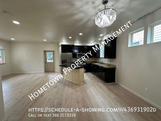 Building Photo - 1306 Linwood Ave SW