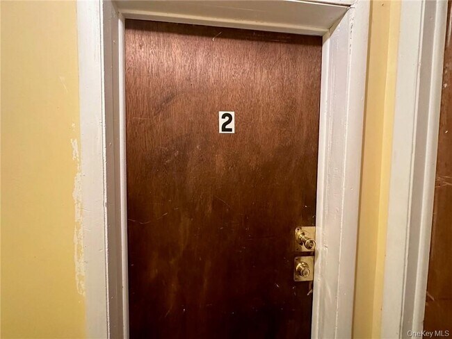 Building Photo - 20 John St