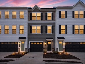Building Photo - 436 Whirl Ln