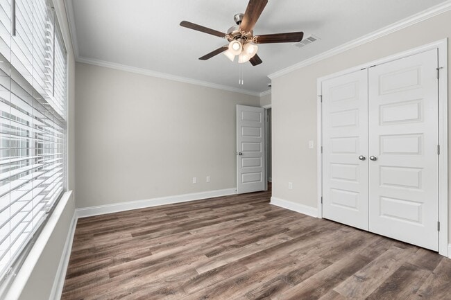 Building Photo - Latitude 32