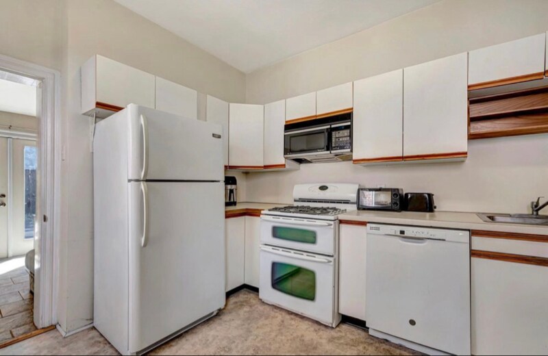 Building Photo - 1230 Tatnall St