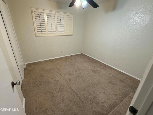 Building Photo - 8208 Dempsey Ave