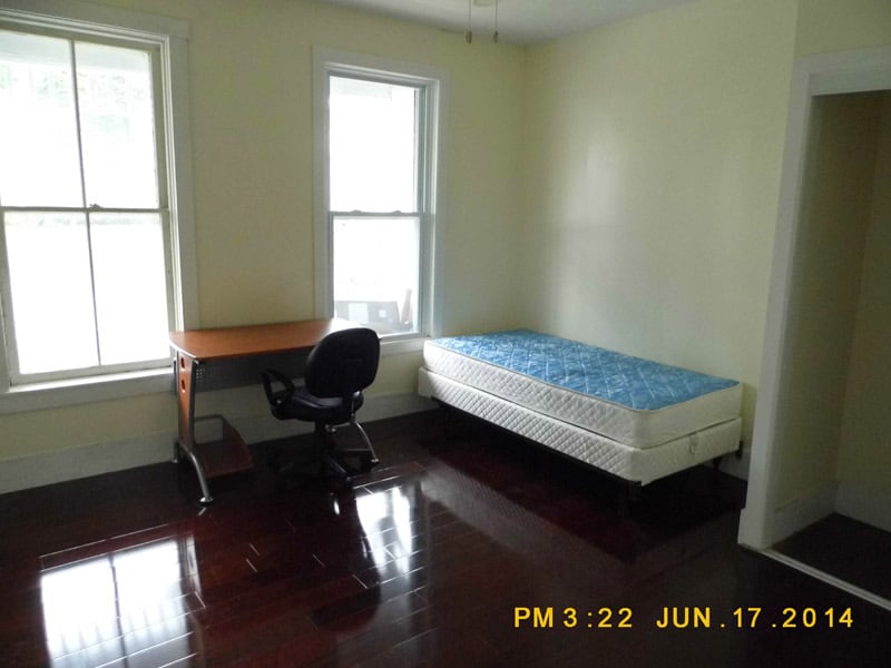 Building Photo - 1710 E Fayette St