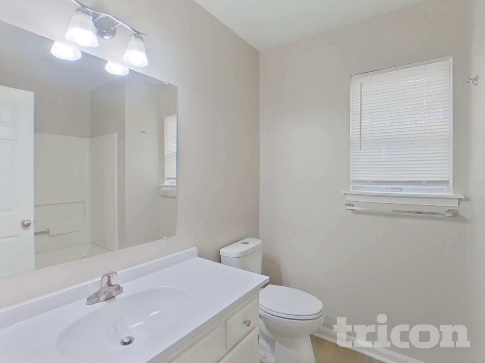 Building Photo - 121 Green Rose Rd