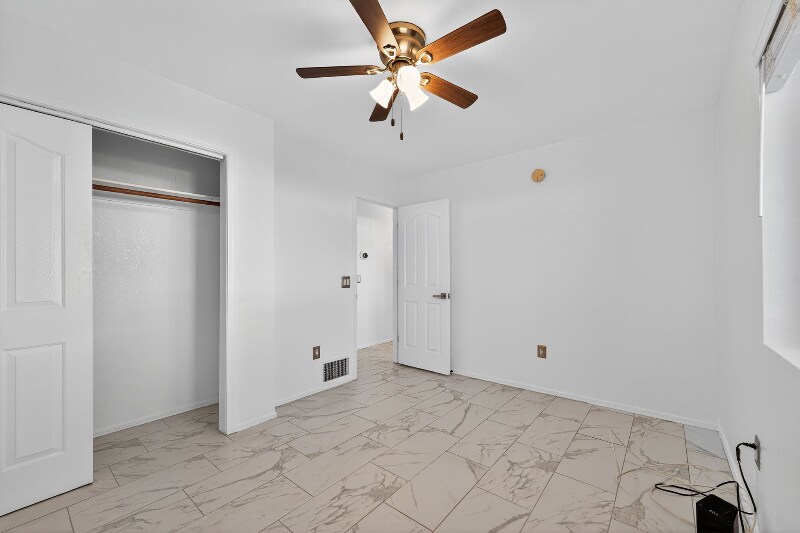 Building Photo - 571 S Burgess Ave
