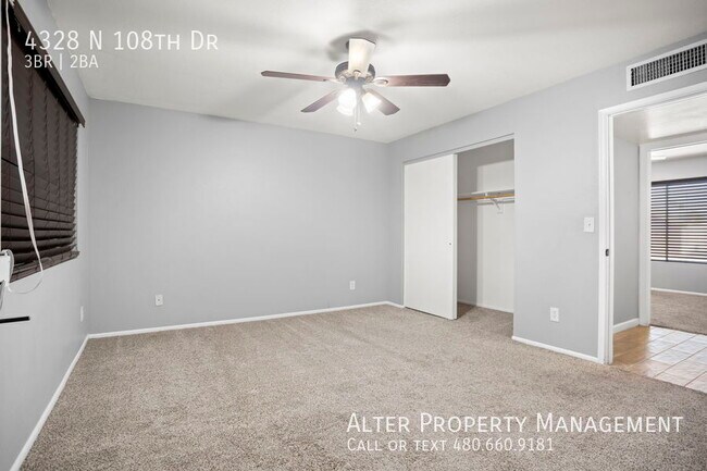 Building Photo - 4328 N 108th Dr