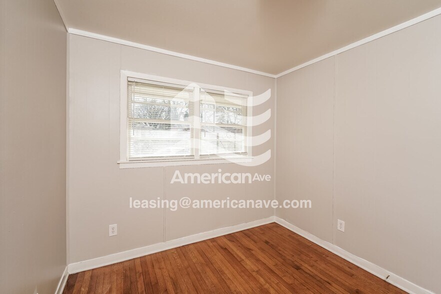 Building Photo - 1632 18th Way SW