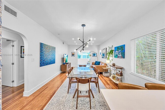 Building Photo - 1337 SW 15th St