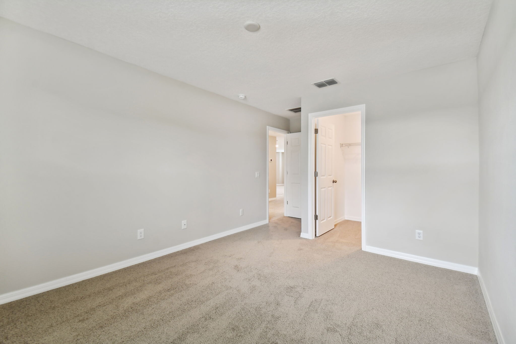 Building Photo - 38190 Shale Stone Ct