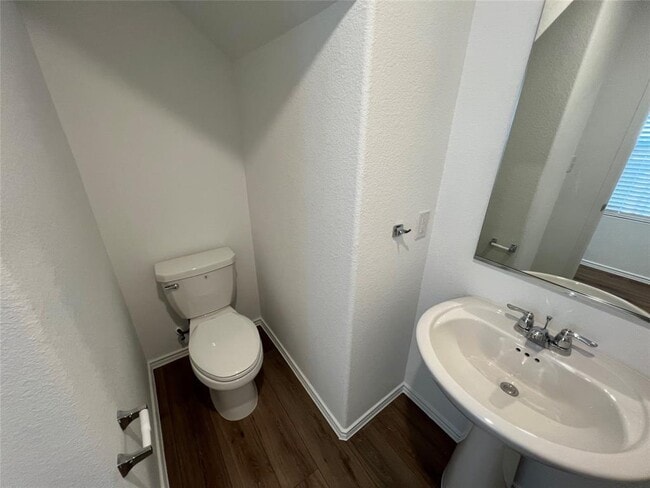 Building Photo - 60 Trinity Cir