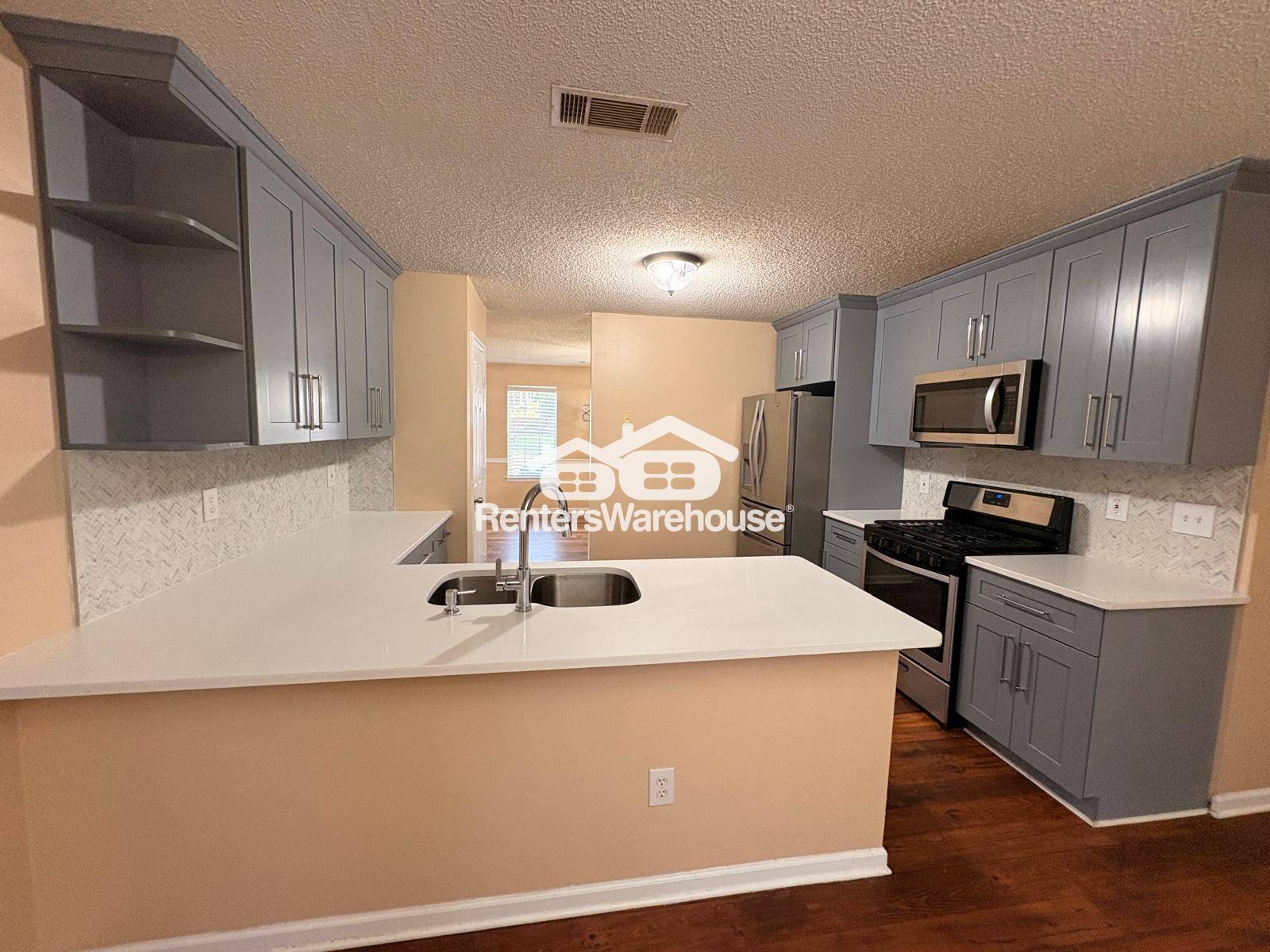 Building Photo - 1576 Rogers Crossing Dr