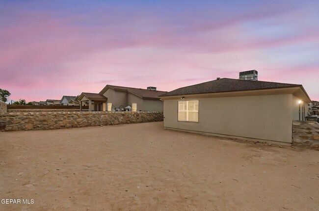 Building Photo - 14809 Tierra Crystal Ave