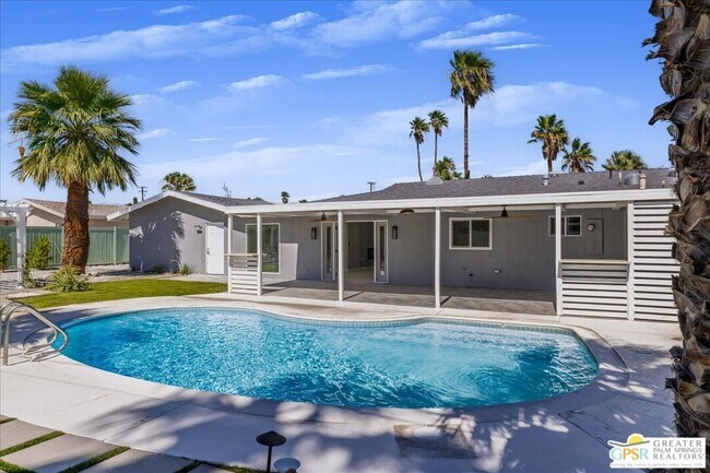 Building Photo - 505 E Molino Rd