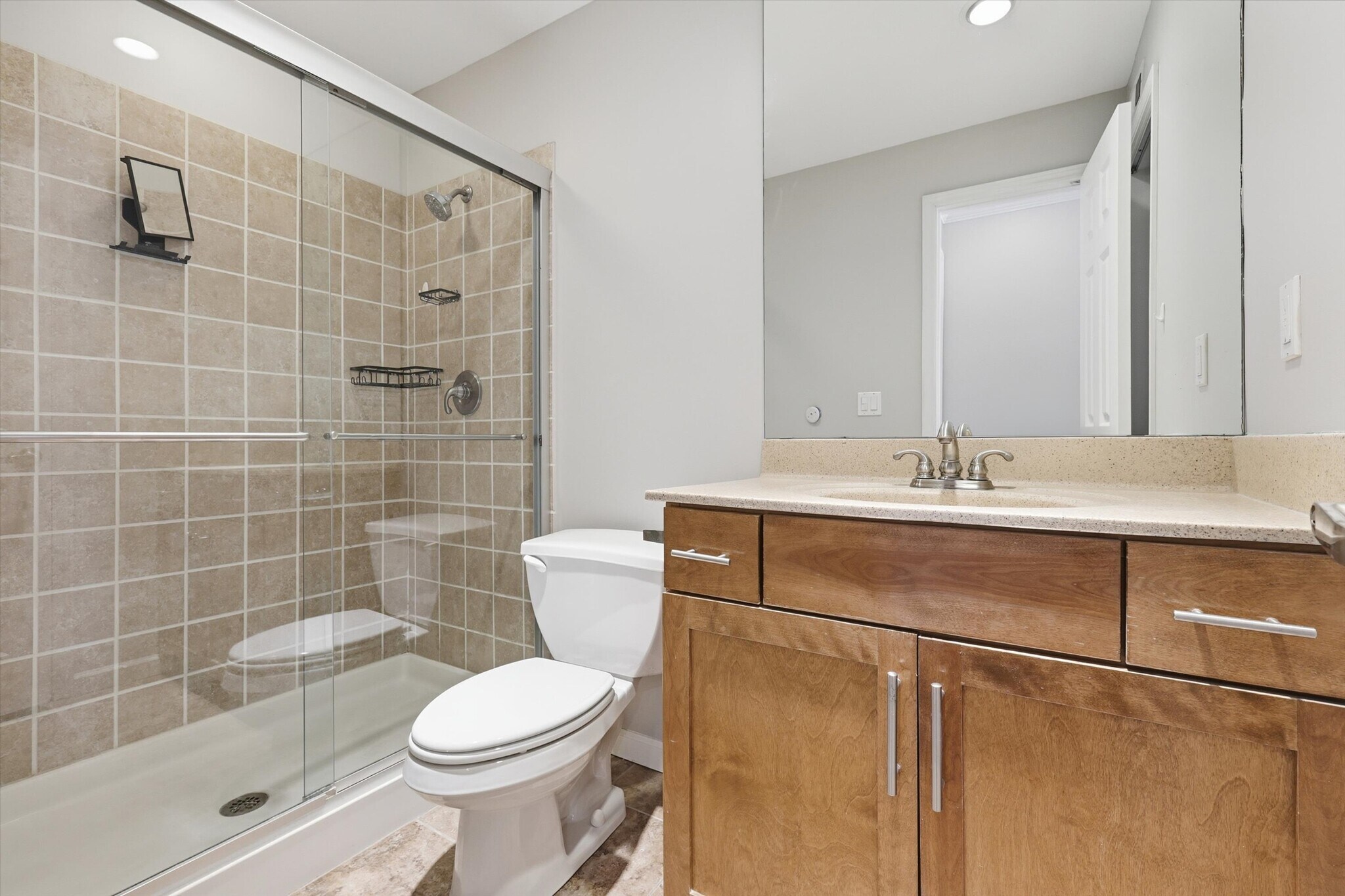 Building Photo - 5000 Baltimore Ave