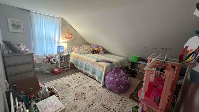 Building Photo - 171 East St