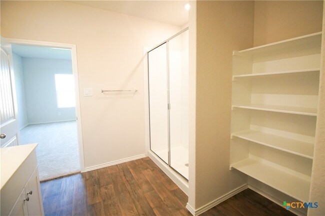 Building Photo - 472 Desert Willow