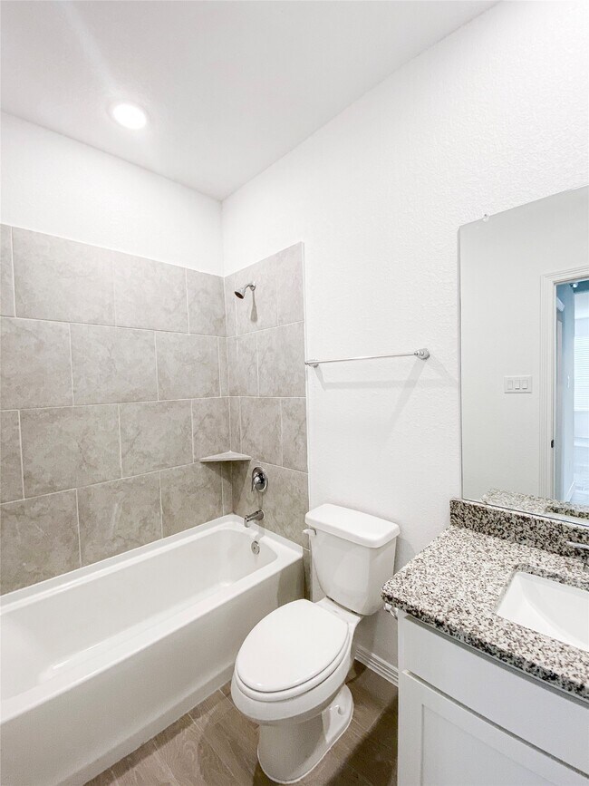 Building Photo - 5622 Tabula Rasa Dr