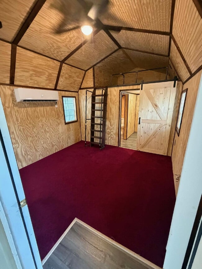 Building Photo - Charming 1-Bedroom Home with Modern Amenities in Longview, TX! - Available in May