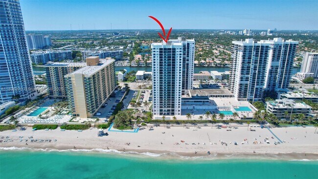Building Photo - 2301 S Ocean Dr