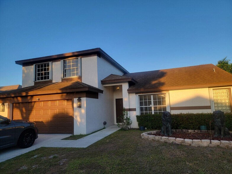 Primary Photo - 9082 Cavatina Pl