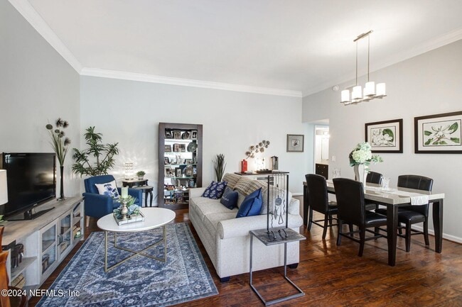 Building Photo - 2912 St Johns Ave