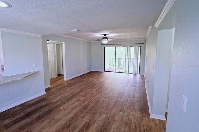Building Photo - 2450 Heron Terrace
