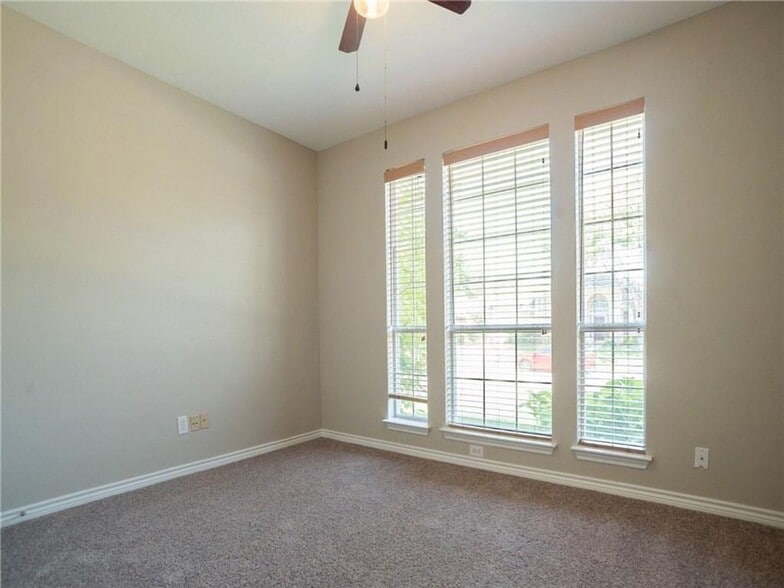 Building Photo - 11205 Jereme Trail