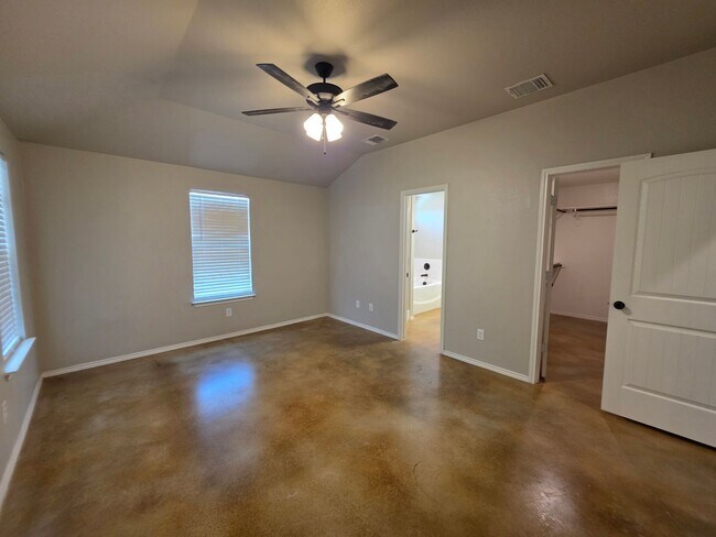 Building Photo - 3103 Goblin Dr